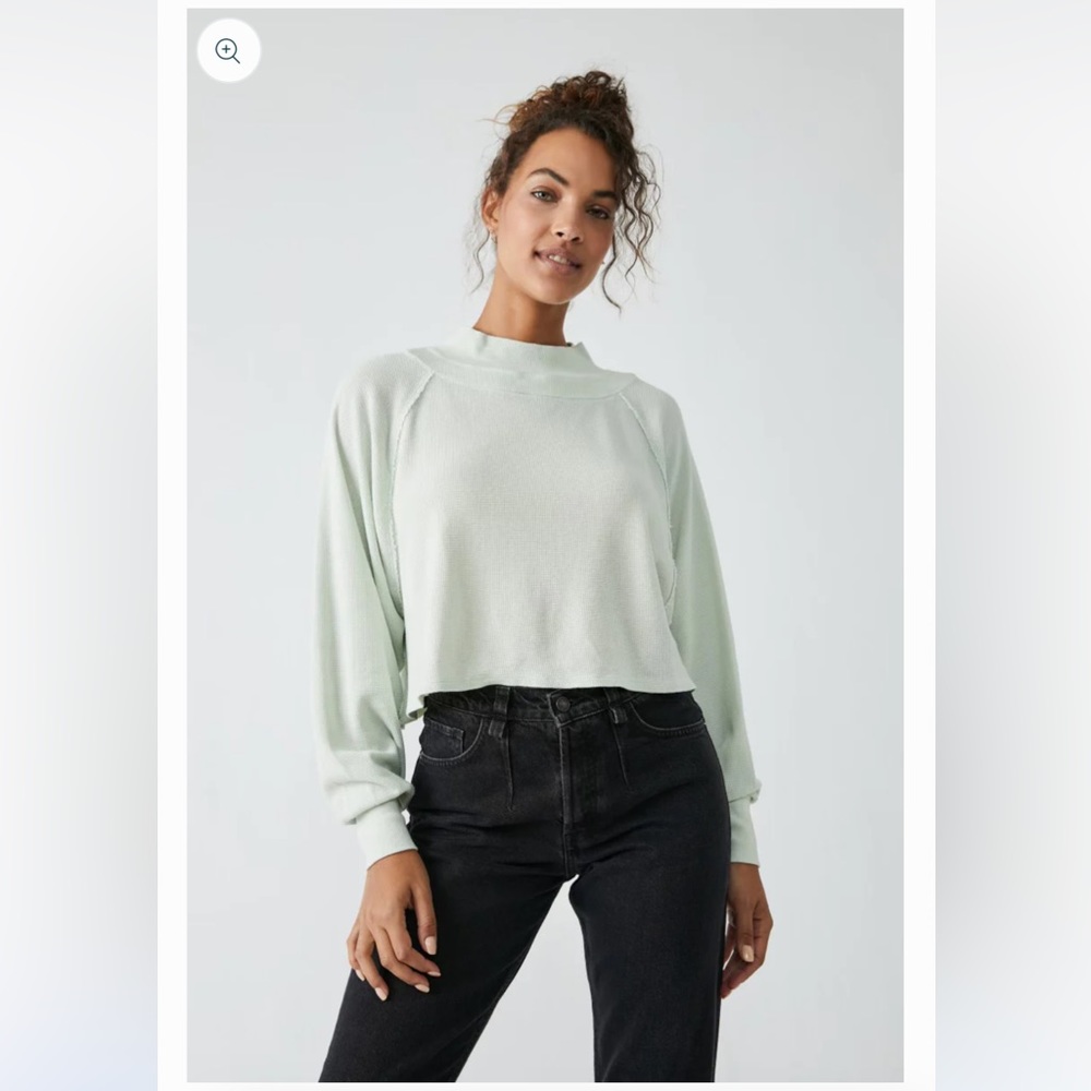 🔥 NWT Free People Fun Times Turtleneck in Iced Sage. Sz XS
